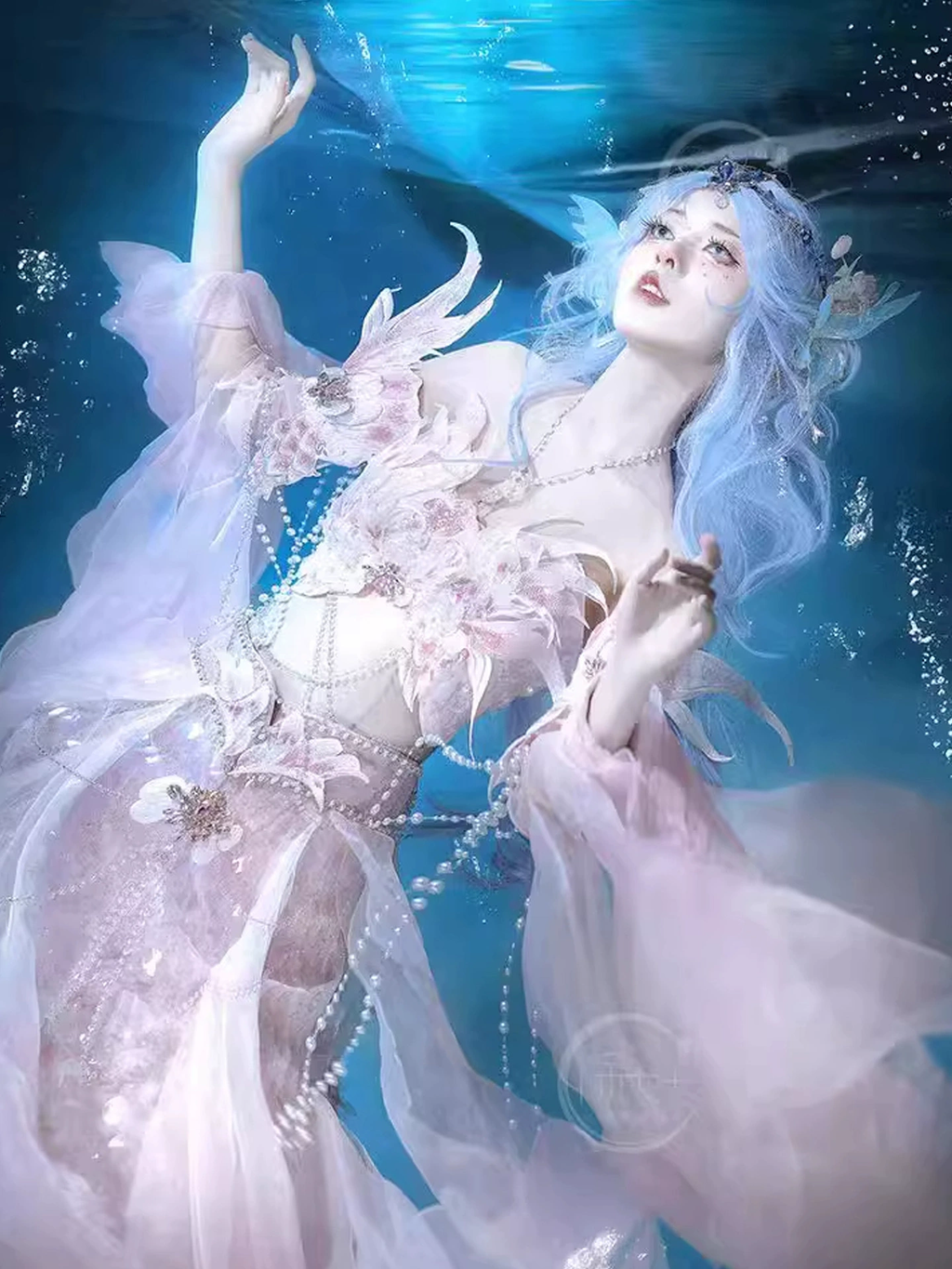 New Mermaid’s Tear Heavy Embroidery Tube-Top & Waist-High Skirt Set