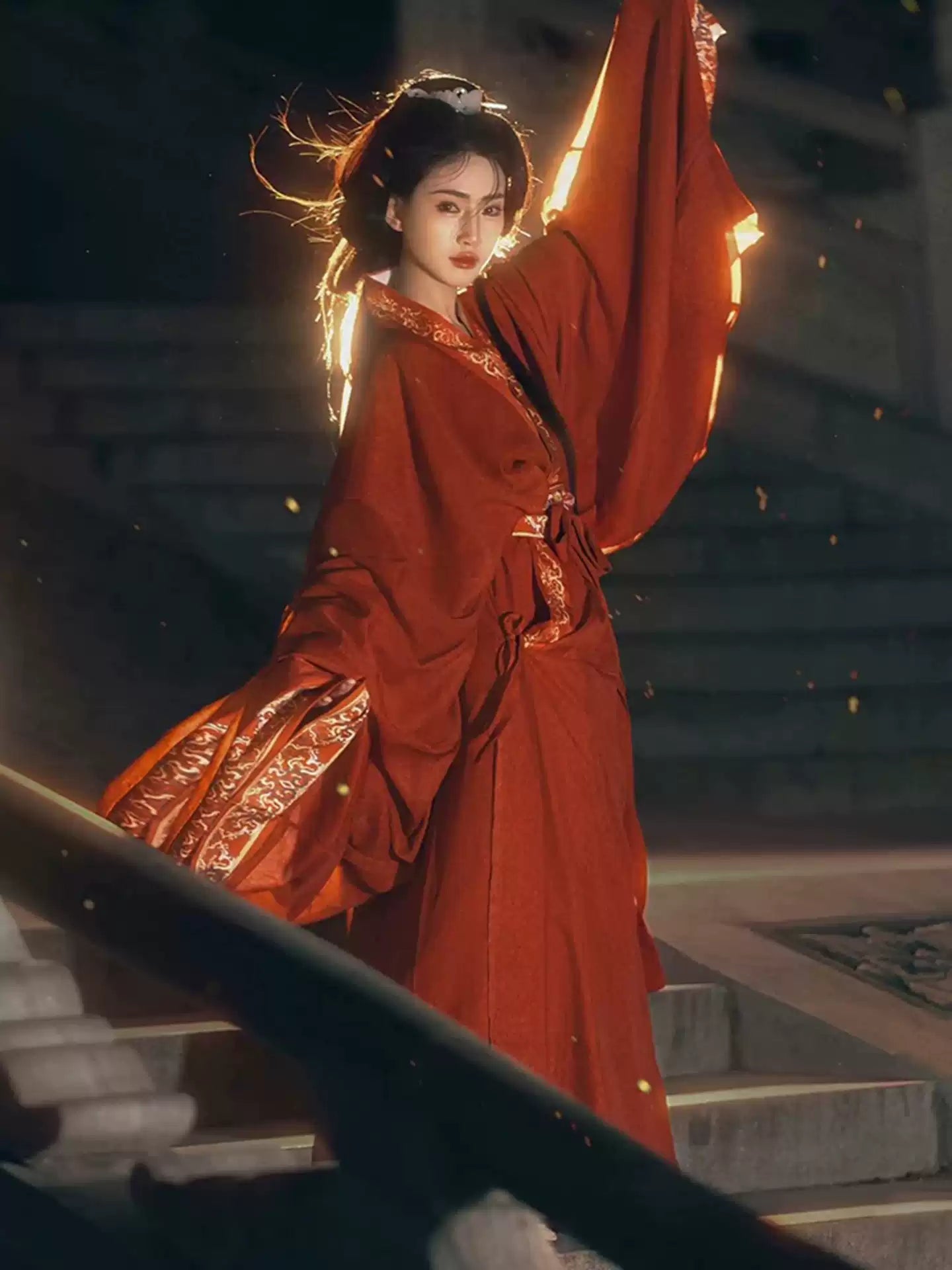 Red Graceful Flowing Long Sleeves Warring States Hanfu Robe - Historical Reproduction Version