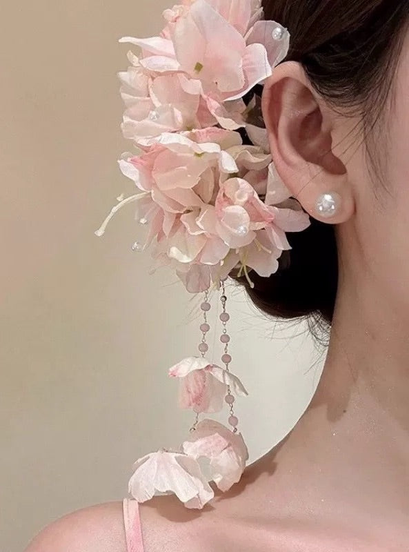Petals & Pearls Vintage Floral Tassel Hair Clip - Romantic Seaside Aesthetic