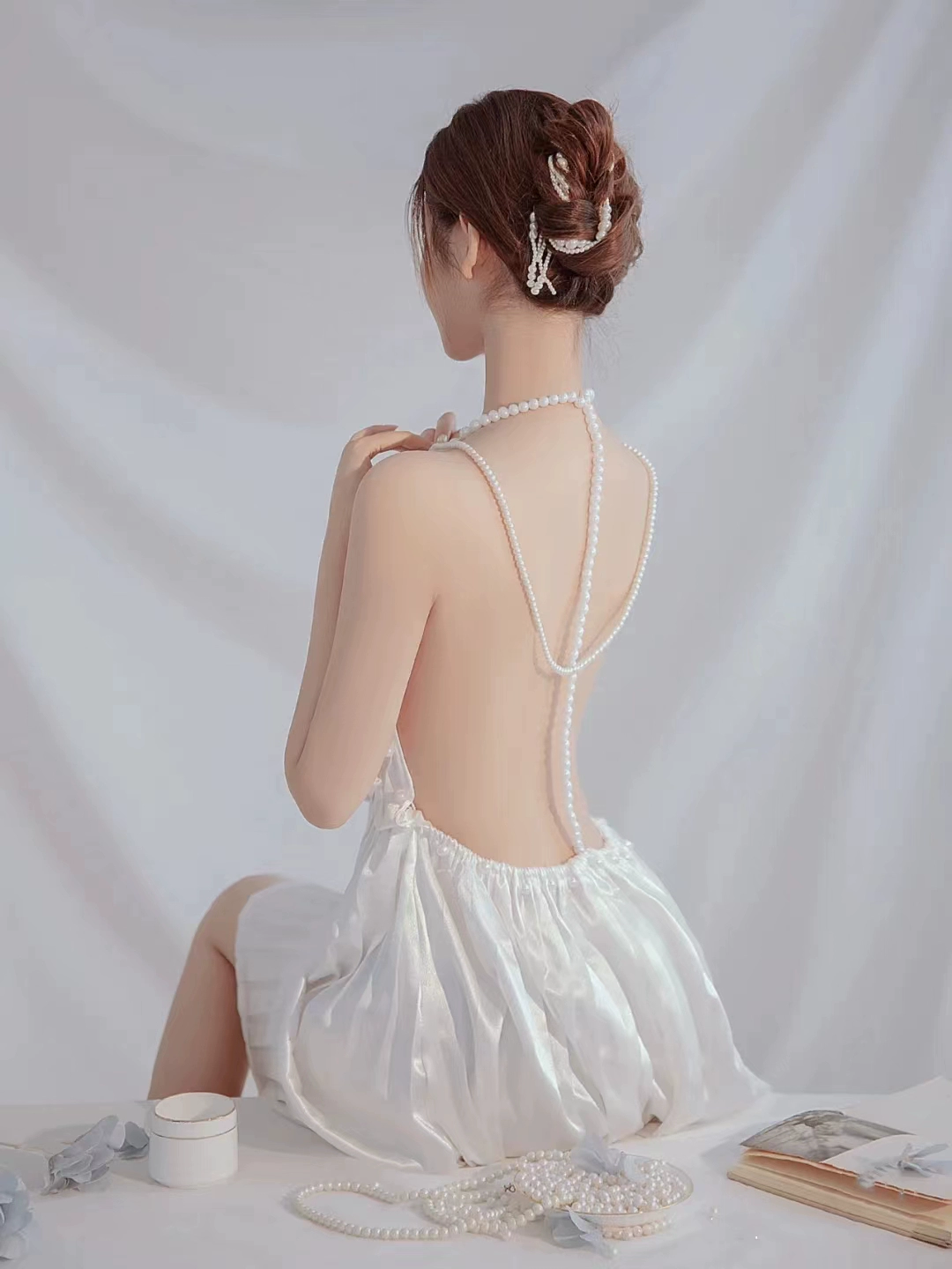 Open Back Pure & Soft Aesthetic Pearl Dress